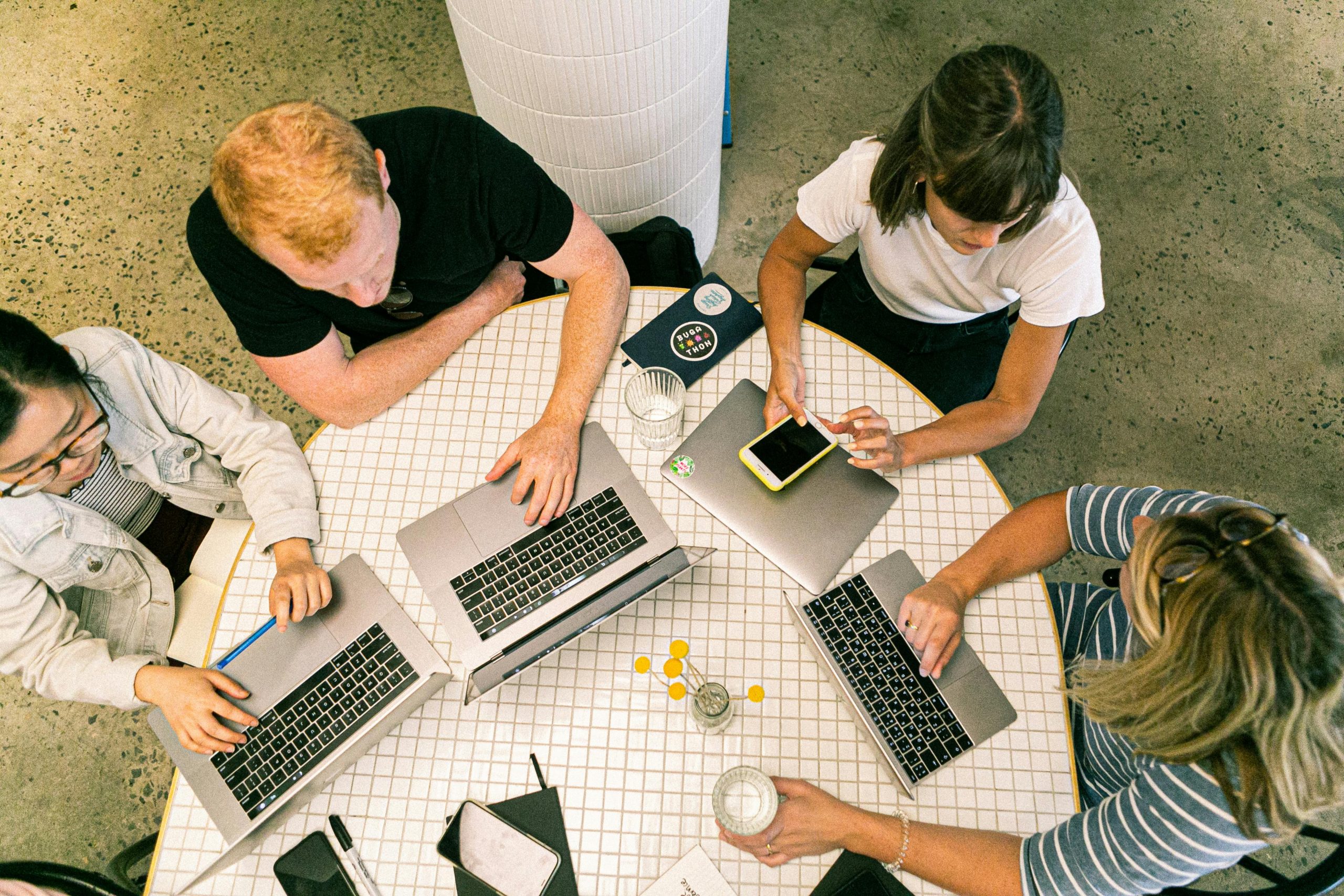 Read more about the article ¿Qué hace que los Ecosistemas Emprendedores prosperen?
